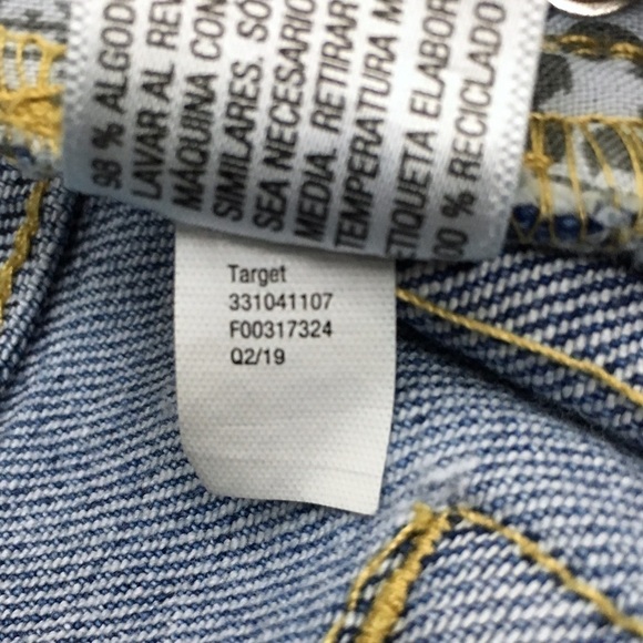 WILD FABLE Jeans Super High Rise Ankle Crop Distressed Light Wash Denim Size 10 - Picture 9 of 10